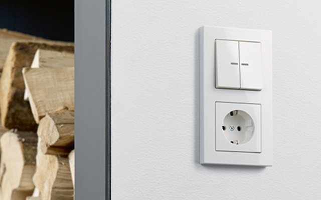 JUNG KNX Taster F 10 bei Appler Elektrotechnik in Grävenwiesbach